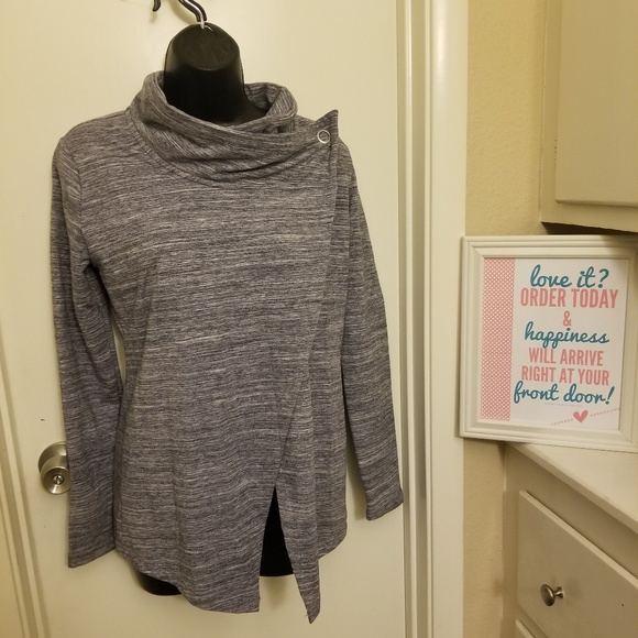 Danskin Sweaters - 3/$20 Danskin sweater